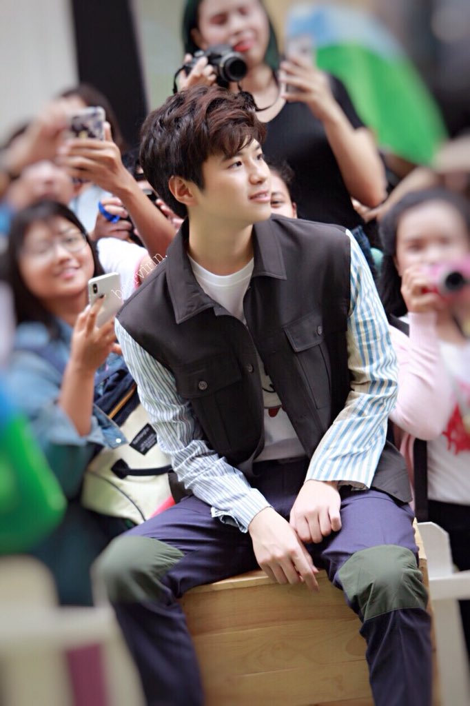 virin49246763's tweet image. นั่งพักชิวๆ 💚

@belongwithplann @bplannnnn 
#2with #แปลนที่แปลว่าแฟน #แปลนไม่ใช่เเพลน