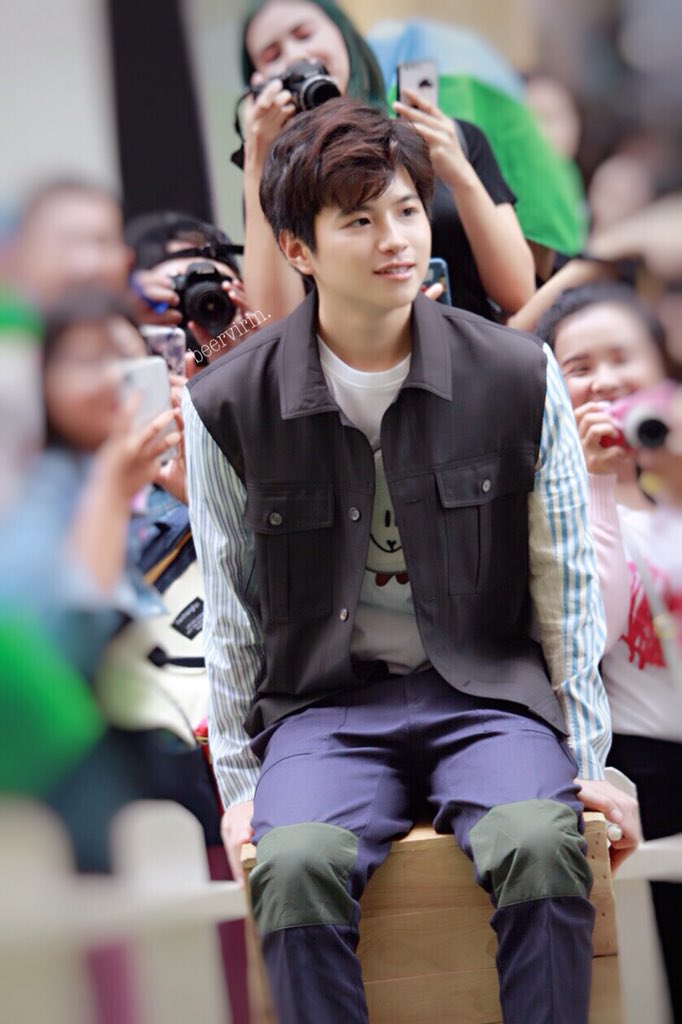 virin49246763's tweet image. นั่งพักชิวๆ 💚

@belongwithplann @bplannnnn 
#2with #แปลนที่แปลว่าแฟน #แปลนไม่ใช่เเพลน