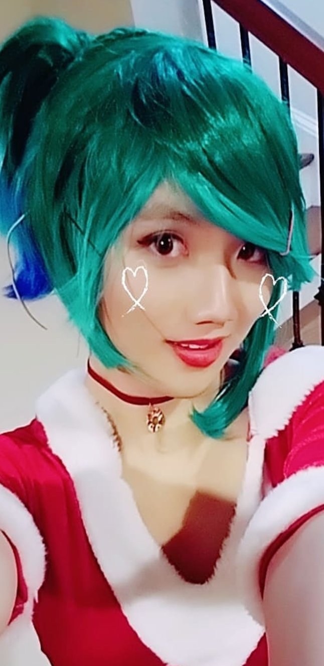 DSG BoxBox on X: Alright guys, it's that time of the year again. What  should I cosplay this Christmas? Something to beat last year's Christmas  riven  / X