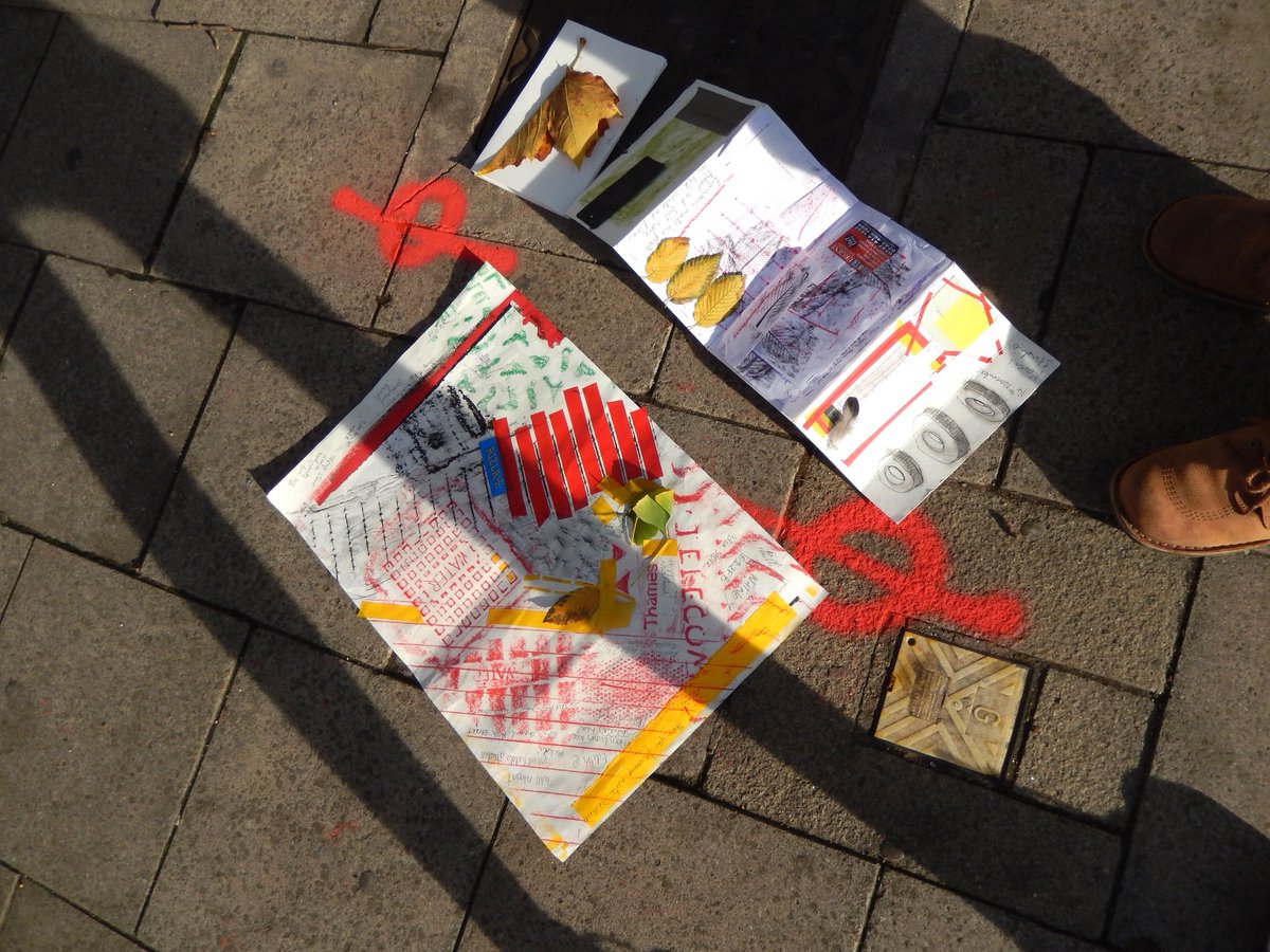 kbwoodnews's tweet photo. Highlights first #urbanruralexchange walk with @jamesaldridge4 from @safestudionow to @huskcoffee 
#collecting #noticing 
making #rubbings
 .
#WalkingPages
#WalkingBundle
.
https://t.co/pl8yxbT2fi https://t.co/cNnYbEKrvV