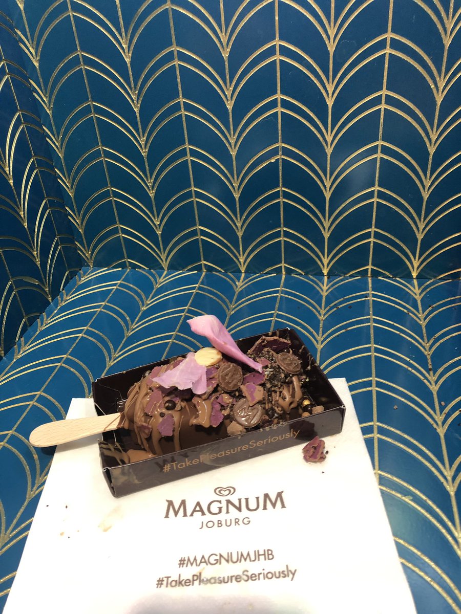 PaulisfoodSA's tweet photo. Ice-cream heaven @Magnum_ZA #pleasurestore @MagnumIceCream @SandtonCity #TakePleasureSeriously #MagnumJHB https://t.co/J7T9OwwCJc