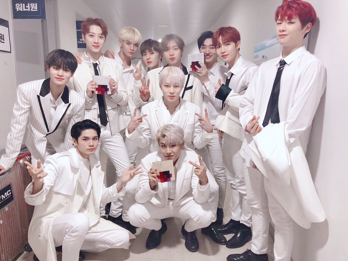 DtknDtkn's tweet photo. 95line 🚺
Wanna One
워너원 
옹성우 https://t.co/3gcalJUFEt