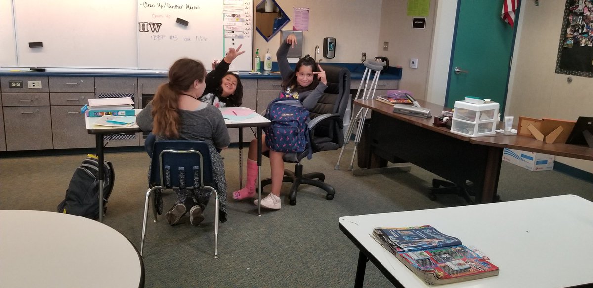 ms_ackerly's tweet image. Working on being thankful in 7th period today with a Garland of Gratitude, finding/creating Thankfulness quotes for our Words of Wisdom Wall, and writing thank you notes to people in our lives. And hammin&apos; it up for the camera 😂 #E8GucciBloom