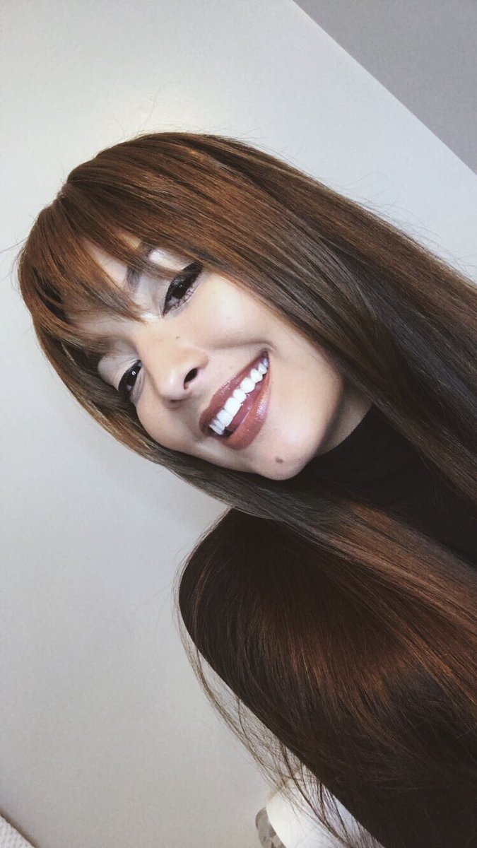 victoria tweet media