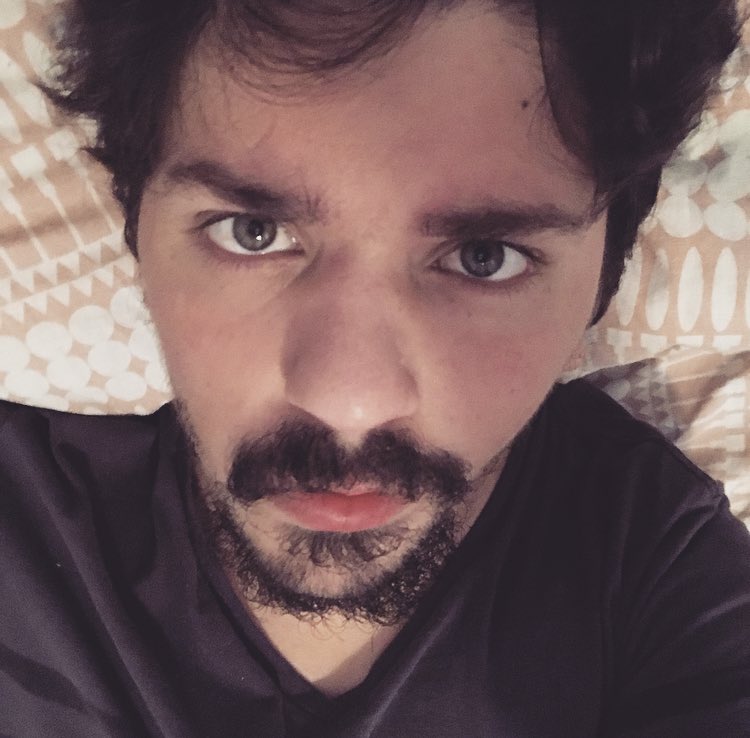 Emanuel_Moro's tweet image. Día 7 respirando por la boca. Y mis ojeras lo saben. #nariztapada #postoperatorio