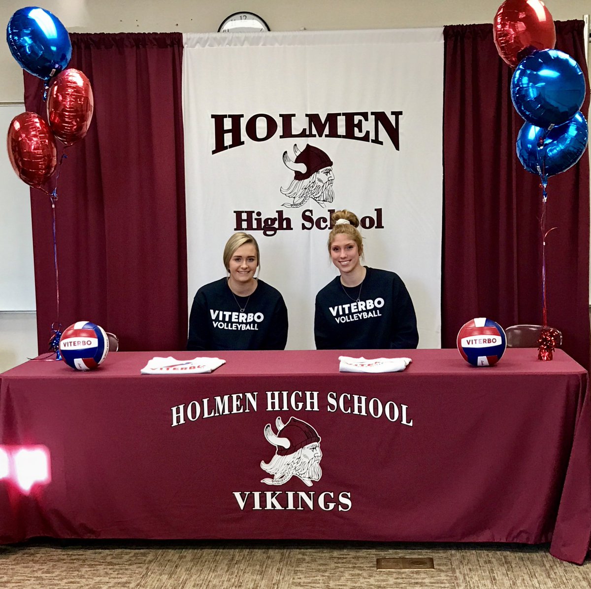 HHSvball's tweet photo. Congratulations McKenzie Winker and Emily Wall!! We wish you both all the best as you continue your academic endeavors and volleyball careers at Viterbo University next year.❤️🏐💙 #SigningDay #HHSVball @Emily_Wall19 https://t.co/gl6fD9lSAH