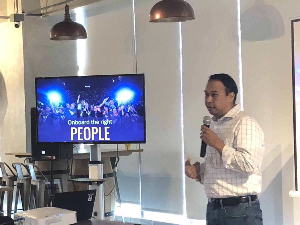 PHVoyager's tweet photo. ATM: Aaron Madolora, our Chief Innovations Officer, shares tips to Rainmakers, @DICTgovph's Start-up Champions. https://t.co/BvRKuSwnJS