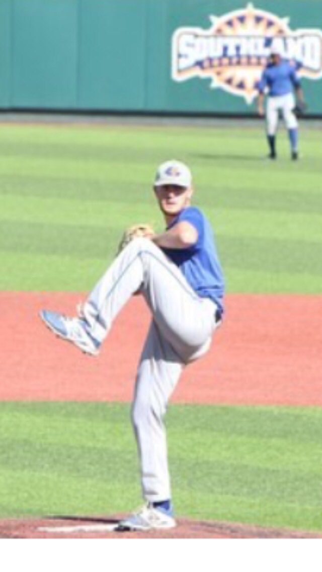 KathieD28633865's tweet photo. Wishing our amazing Son a very Happy 19th Birthday . @KurtDillon6 #whitecapsbaseball #Galvestoncollege #texas https://t.co/5rm2kdszZl