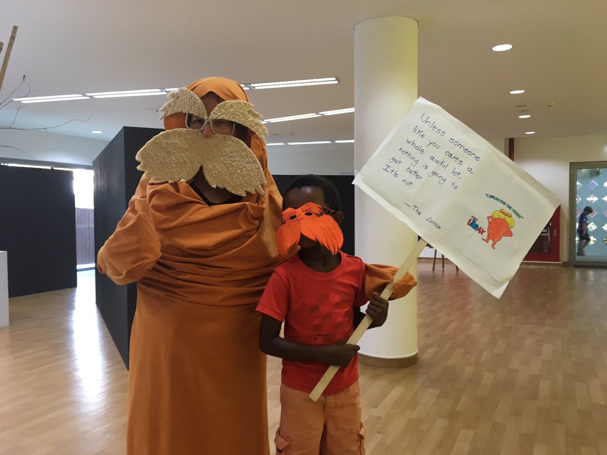 MelindadasME's tweet photo. @leticarino we have an #important #message to #share - “Unless someone like you cares a whole awful lot, nothing’s going to get better. It’s not.” #lorax #DrSeuss @drseuss1904 #bookweek #isppwriteon2018 #ispp https://t.co/9EOl6h5uWq