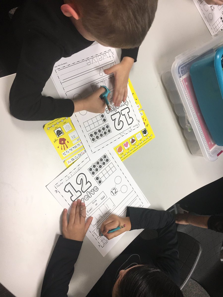 kunnmel's tweet photo. Wonderful blend of 📝 and 🖥! @Mrshollyguest Students learning all about the number 12 - yes 12, not to be confused with 21 😉. #numberbonds How can we make 12? Whole Group-Ind. Prac.-Whole Group-Ind. Prac. Support & flexibility intentionally designed! #LBEshowcase #misdproud https://t.co/zIhxkDv2RC