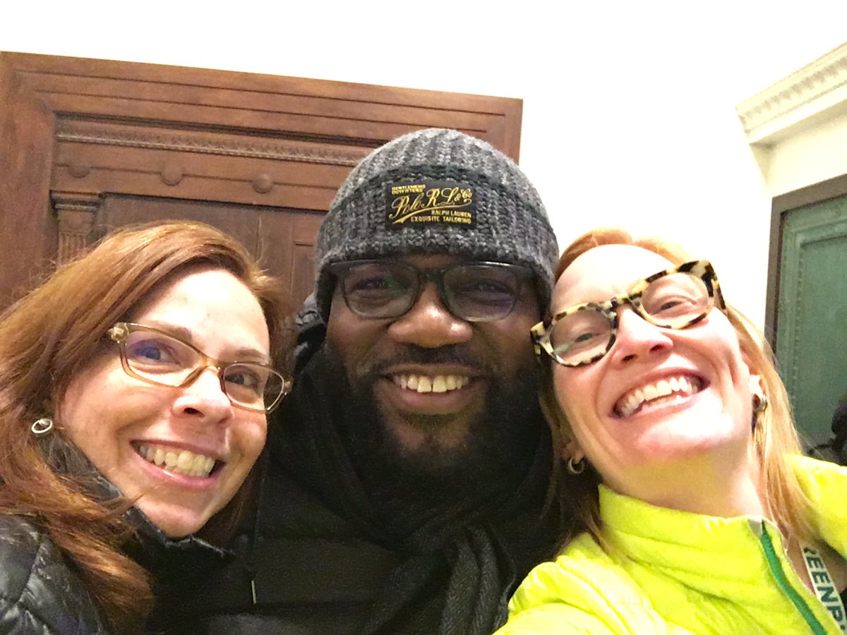 Greenquoi's tweet photo. Luv us some George!  @Ecomafia12 @somara_2014 #Greenbuild18 @Greenbuild https://t.co/MJCTnDWWoI