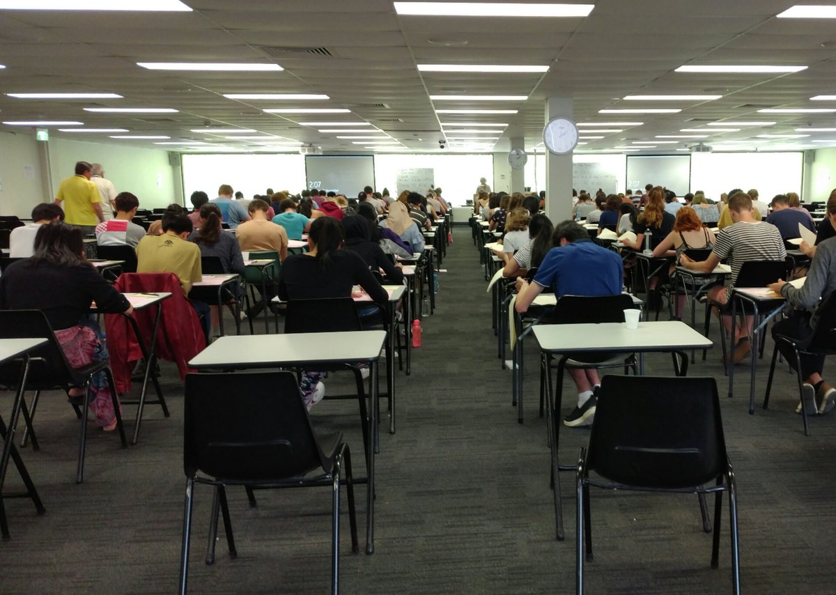 Supervised an exam for the first time after running an undergrad lecture series.  Not sure if it is better or worse being on the other side. #Chemistry #teaching