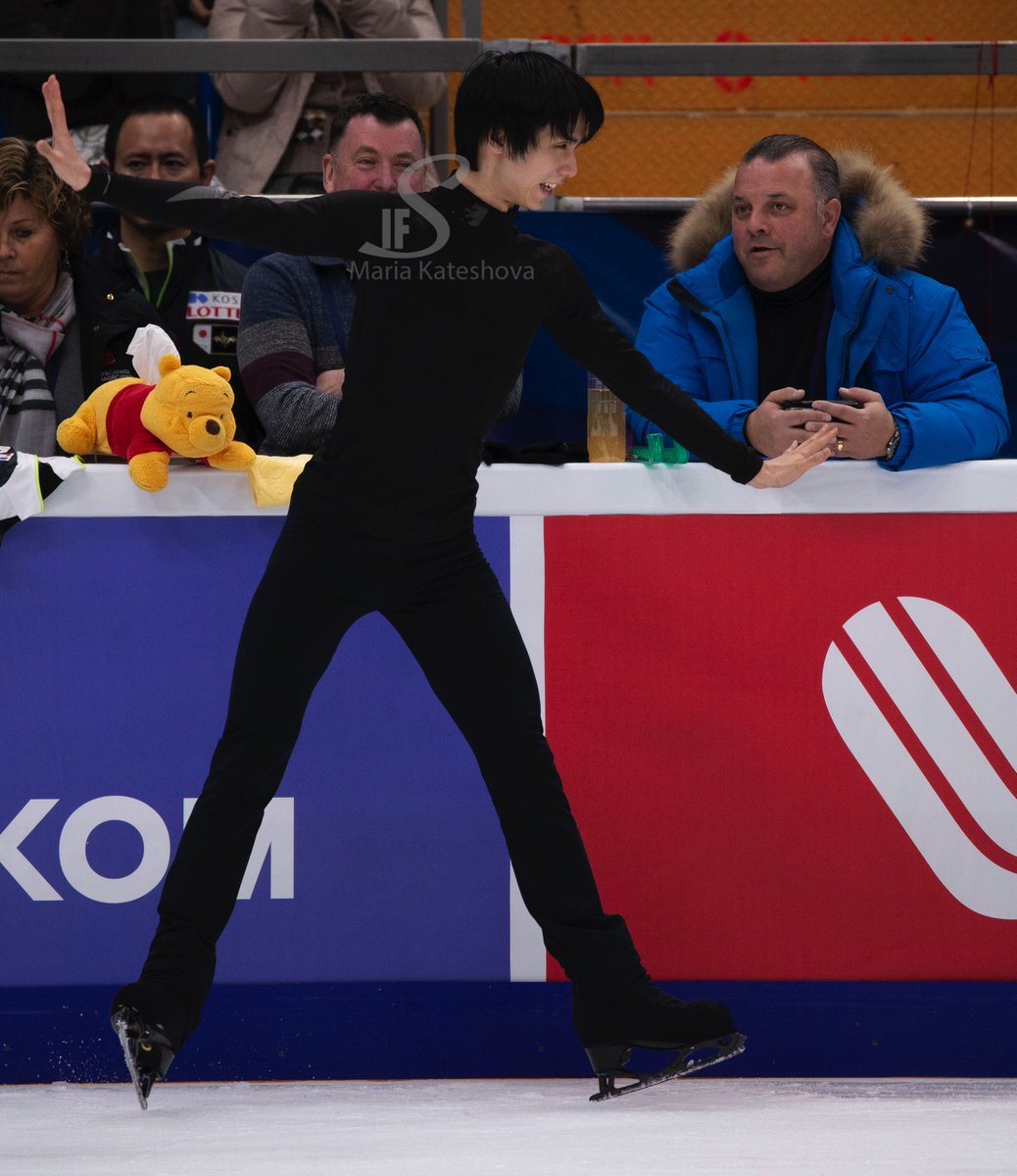 ifsmagazine's tweet photo. The excitement level in the Megasport Arena will hit a fever pitch on Friday afternoon when skating superstar Yuzuru Hanyu takes to the ice. #thunderandlightning #itsgettingexciting #YuzuruHanyu https://t.co/5gcZUEyuPz