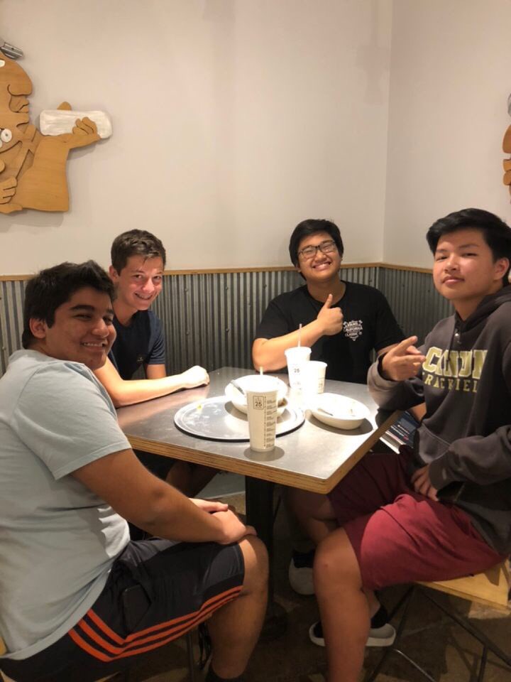 SHHcomanches tweet picture