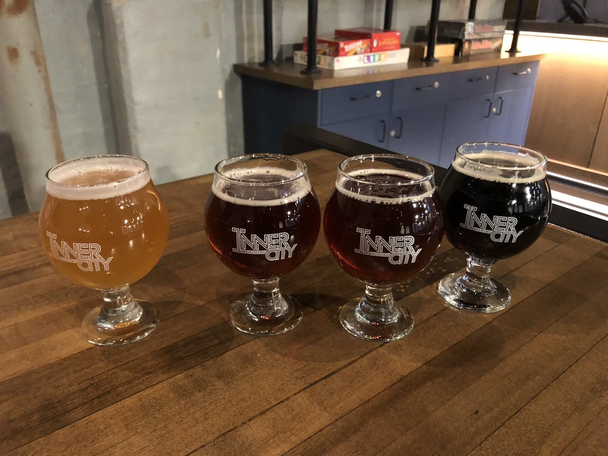 JenKirnbauer's tweet photo. Had a great evening participating in a brewery tour @InnerCityBrew with the @bmo crew! #ProudToWorkAtBmo #superiorpaleale #fromthistothat https://t.co/pNoWaymUNC