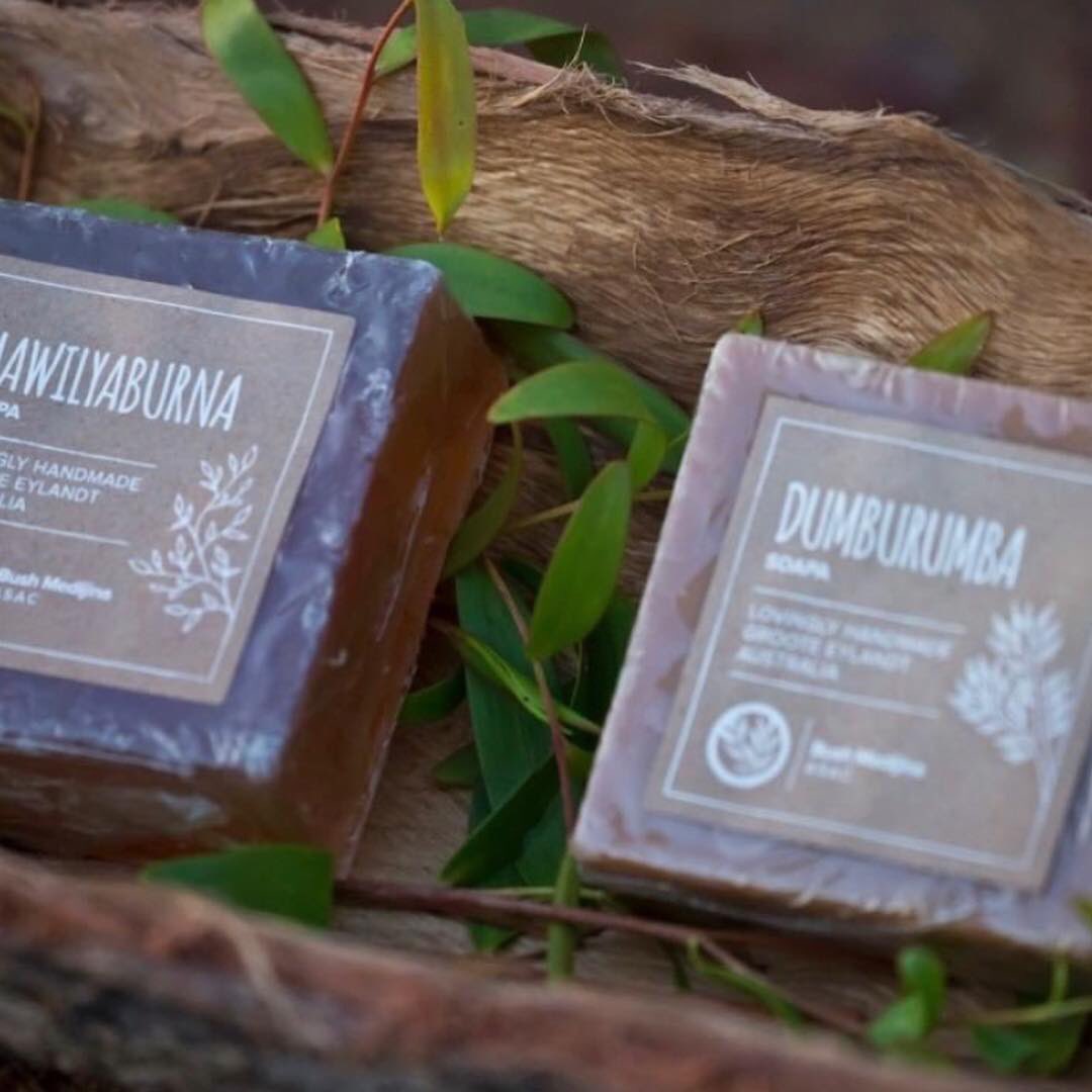 buyindigenous's tweet photo. Treat yo’self... to a Bush Medijina induced love fest for your skin ❤️🌿🛁😎 #Repost @bushmedijina 
Looking for some ethical Christmas gifts? Check out our gift pack range on the website https://t.co/8YAMlIObZY and place your order by emailing info@bushmedijina.com.au 🌿🎄❤️🎄 https://t.co/VbHAlQdtZ5