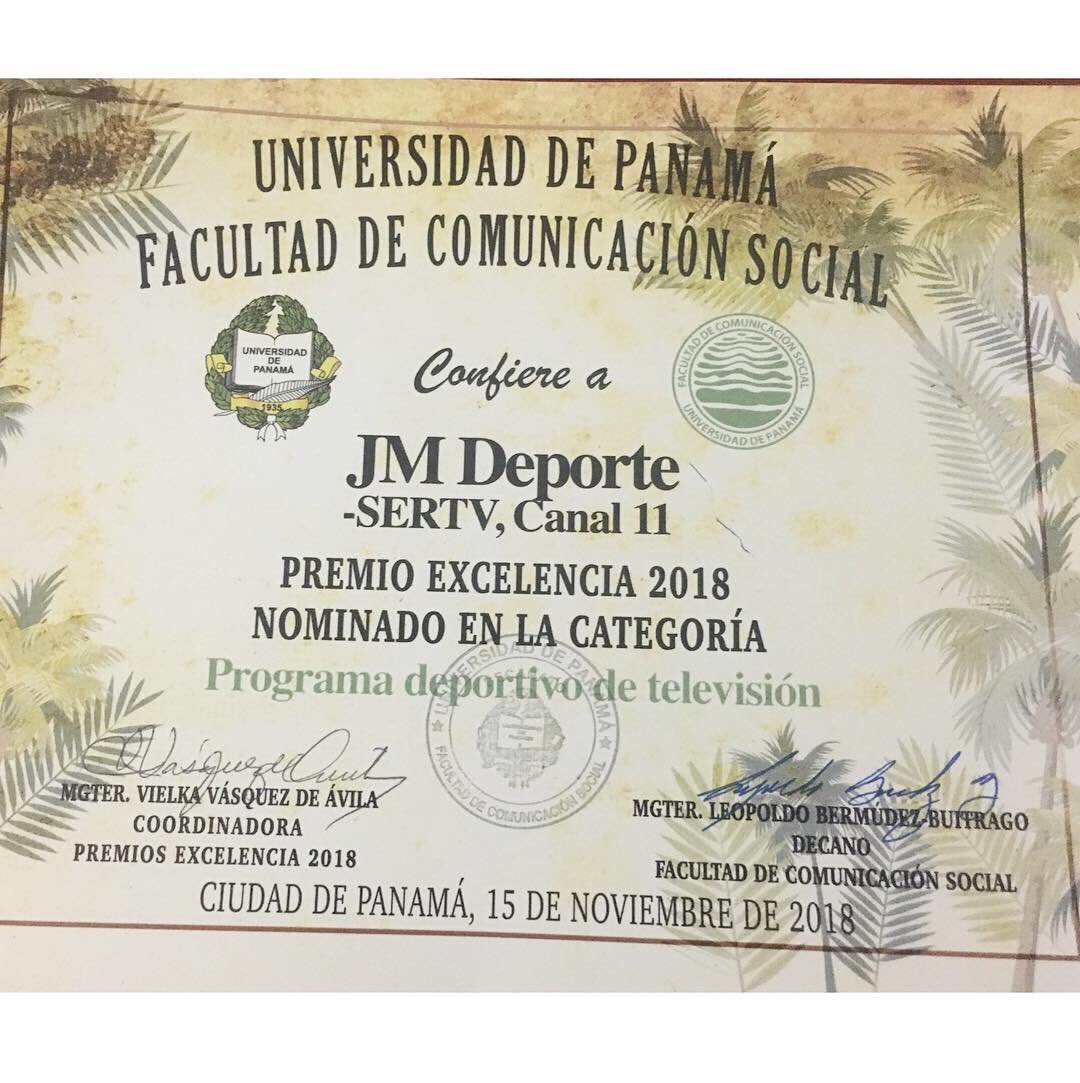 JMDeporte's tweet photo. GRACIAS a los estudiantes de comunicación Social de la Universidad de Panamá por distinguirnos con esta nominación, y felicitaciones a @LoMejorDelBoxeo por ser los ganadores en esta categoría @JCTapiaLMB @Dalonsofbox @premiosxc https://t.co/BRvHJyk8IX