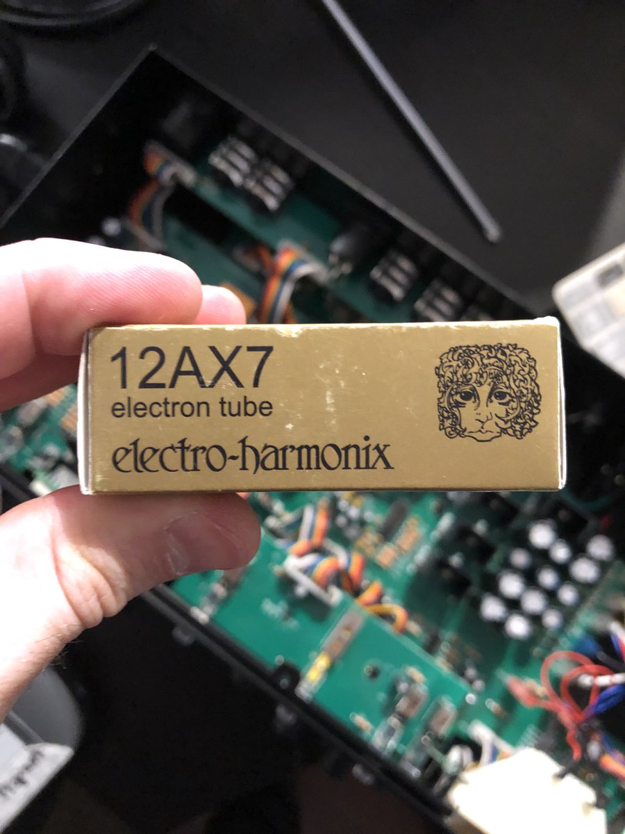 ZeroDistraction's tweet photo. On loan, the @ARTProAudio Voice Channel. Replaced the generic input tube with an electro-harmonix gold. Overall build is pretty good. Sturdy metal chassis &amp; nice feeling metal knobs/pots. VU and peak meter are a nice combo. #artproaudio #voicechannel #recordingstudio #podcasting https://t.co/BC0OaQBmrB