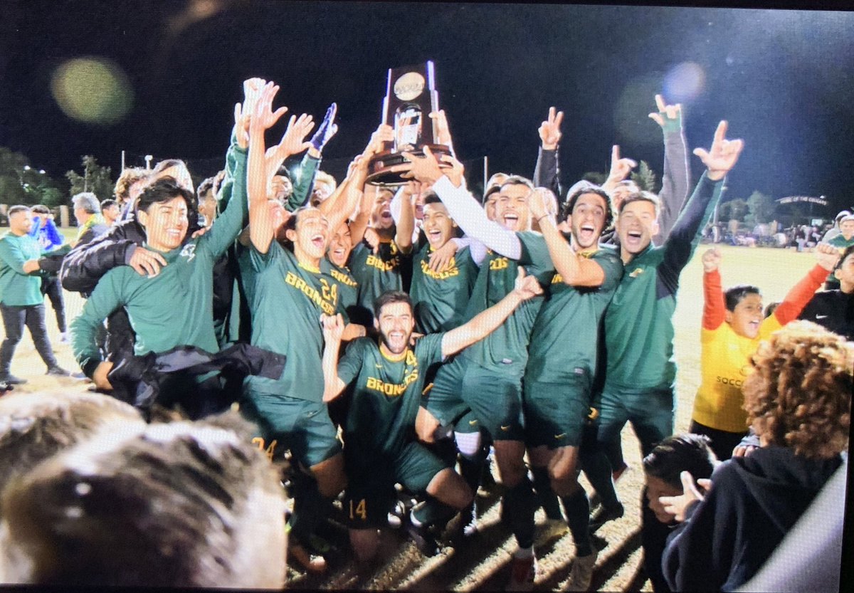 cppbroncos's tweet photo. WEST REGION CHAMPIONS!!!! https://t.co/7cT0ZFKYbu
