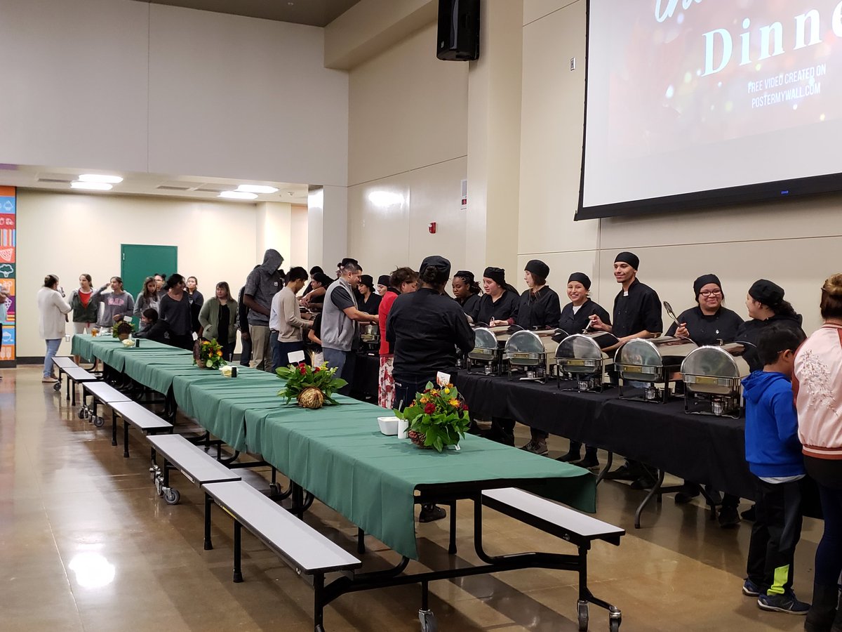 ngosuna's tweet photo. @PerrisHigh Annual Panther Dinner was amazing! All possible thanks to the collaboration of our students, teachers and staff🐾🦃 #pantherpride #pantherfamily @Perris_ASB @PerrisHighAVID @ThePtownway @kristi_coulter @PerrisFFA #phslinkcrew #phsculinary https://t.co/zIpFYKMNTv