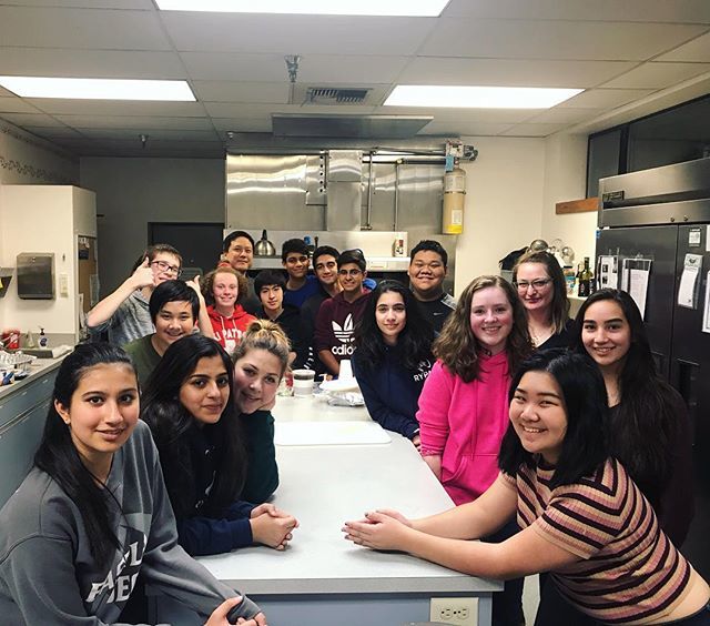 RYPAC cooking dinner for families staying at Redmond’s emergency winter homeless shelter! ift.tt/2RUkMjT