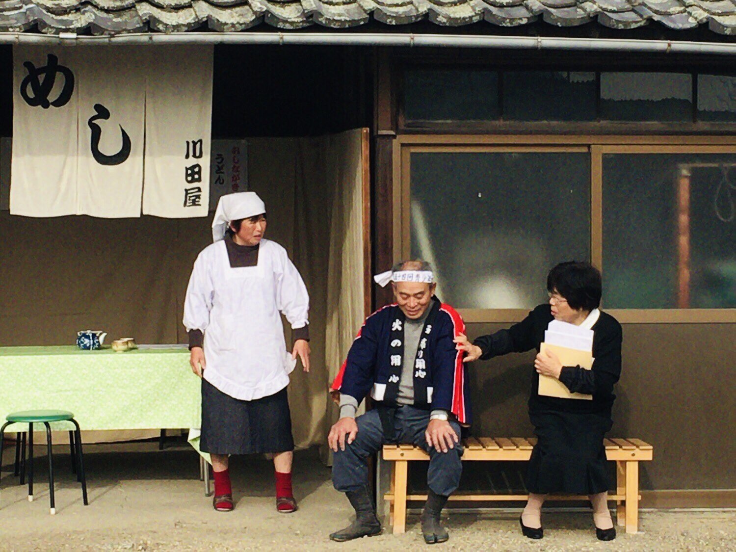 おさむし 黒田憲造 さま 黒川博行 大阪府警シリーズ より 大阪府警捜査一課刑事 通称は 黒さん 亀田淳也とこ マメちゃん と黒マメコンビとして活躍する ドラマでは 警視庁黒豆コンビ となり 舞台が警視庁に また亀田ではなく豆田に変更され