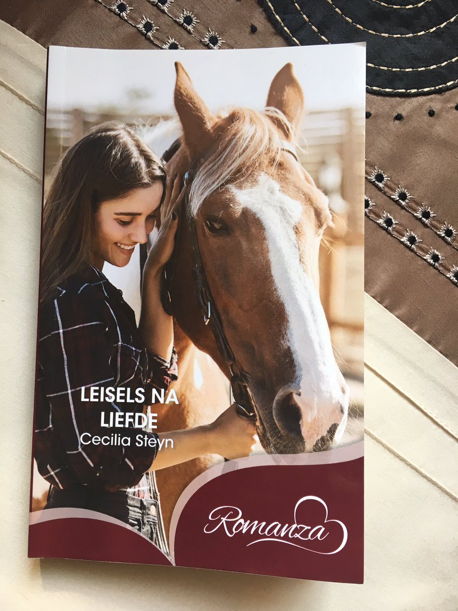 Lekkerlees, moderne weergawe van die klassieke Montagues vs Capulets <a href="/LAPAUitgewers/">LAPA Uitgewers</a> @romanza_klub <a href="/izakdevries/">Izak de Vries</a> <a href="/CeliaSteyn/">Cecilia Steyn</a> #EkLeesLapa