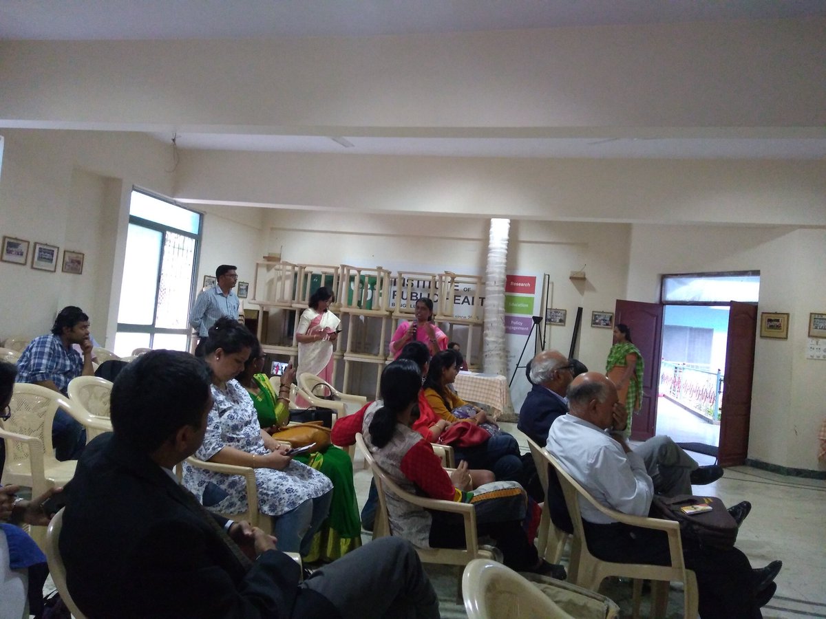 OneHealthAMR's tweet photo. Discussion on navigational issues in our pluralistic health system https://t.co/cmMcsptf4I