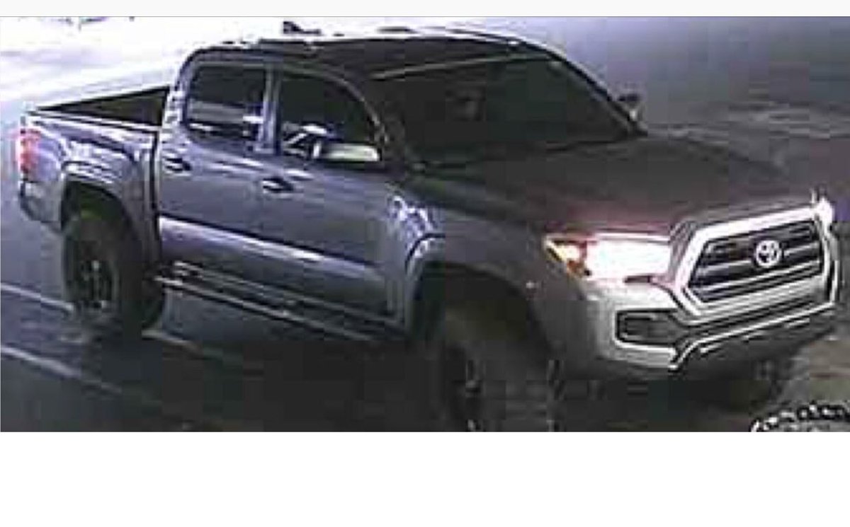 YajairasThots's tweet photo. Hey guys so I just found out about a horrible fatal hit-and-run down my street. I don’t know if they’ve found the guys yet but here’s the pictures they have of them if you happen to see these fuckers call the police !!!! https://t.co/79JBmLd56i