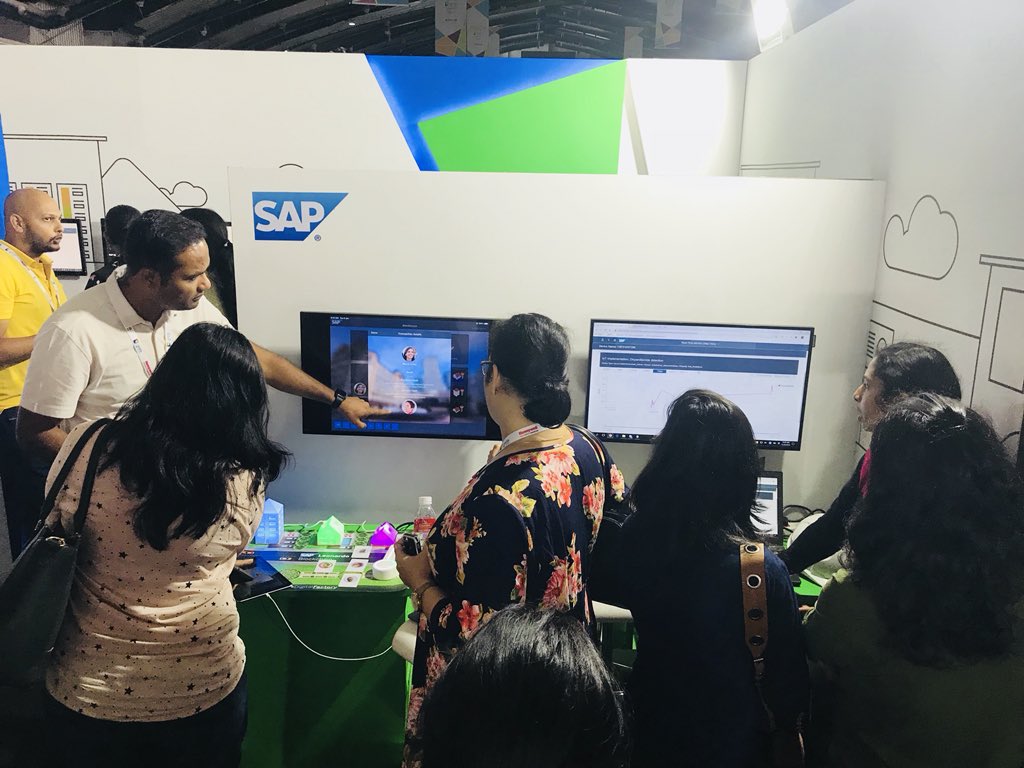 kavithasreejit1's tweet photo. Experience Intelligent Technology at work ! Visit our Tech Expo and DShop at Career Stall at #GHCI18 @saplabsindia. #LifeatSAP. https://t.co/pD6H72KYkW