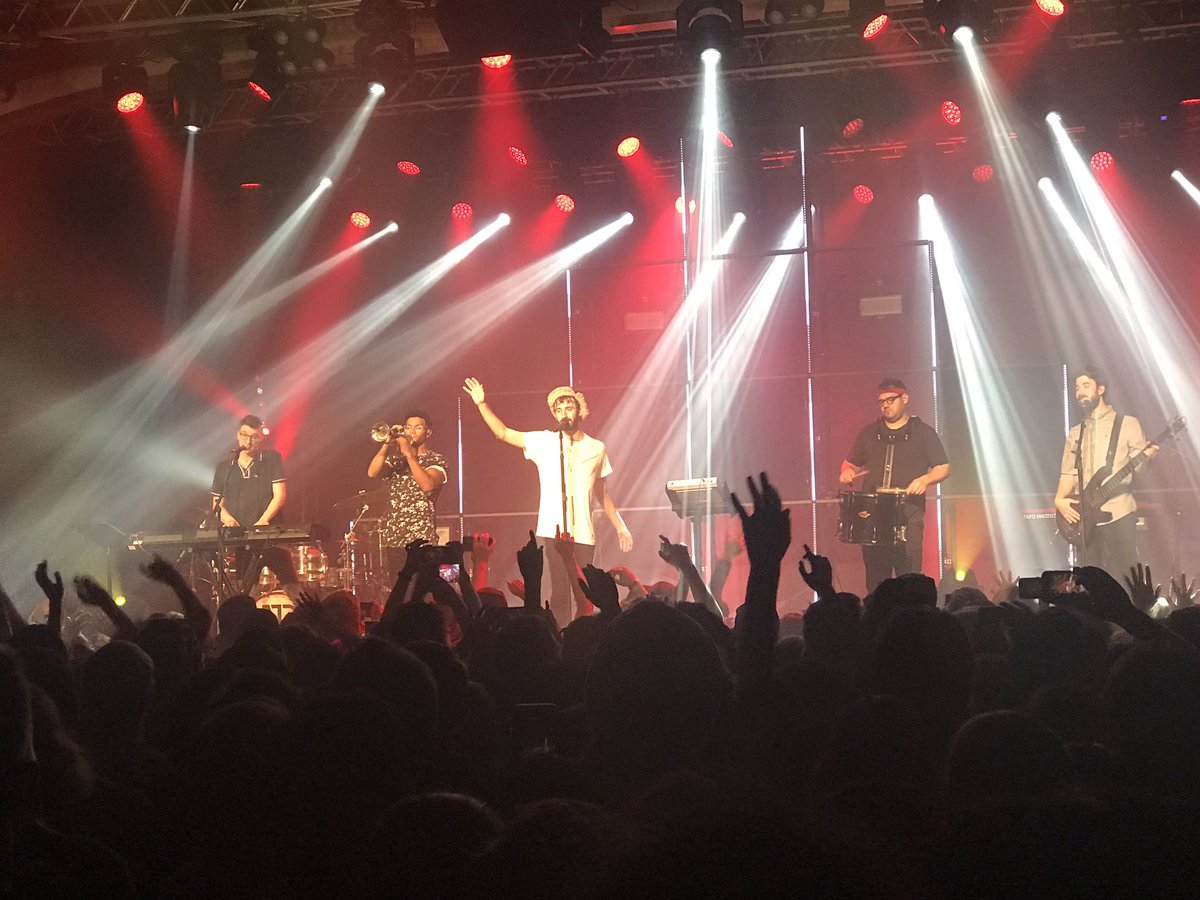 hE_man6's tweet photo. Seeing my favorite artist tonight has made this a night I will never forget. Their music has helped me get over some of my struggles because I can relate to the messages so well. They truly are some of my "Role Models" (puns). They never give up and always move forward.
#AJR https://t.co/Tgr8sKSS4j