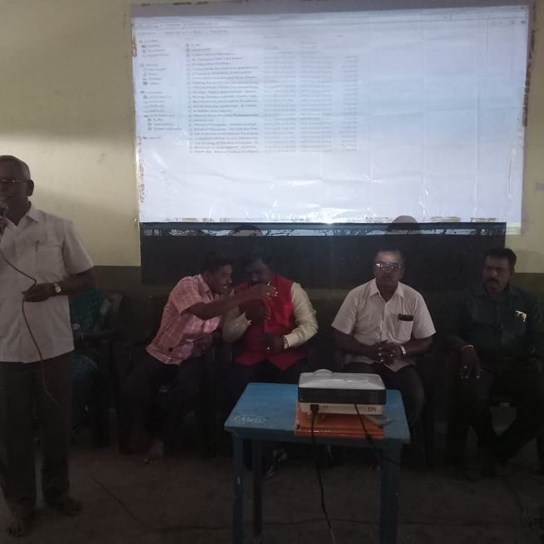 MatricSky's tweet photo. Motivation class "sigaram thodu" by Lions club for 11th &amp; 12 th in our school campus.
#motivation
#sigaram_thodu https://t.co/zY4EYjIQIA
