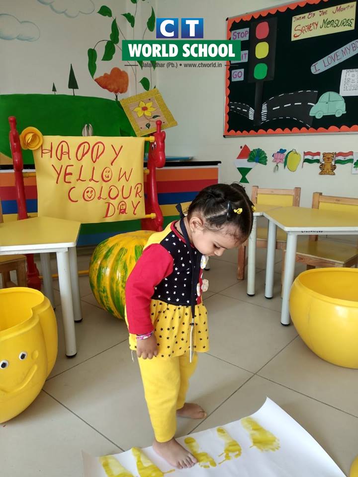 ctworldschool's tweet photo. #Shades of #yellow #stimulate our #little ones with #happiness, #energy and #optimism.With an #objective to #recapitulate and #reinforce the effects of yellow #colour, #KGwing of CT #World #School celebrated Yellow Day #ctworld #ctworldschool #CTW https://t.co/pZCipV0jzk