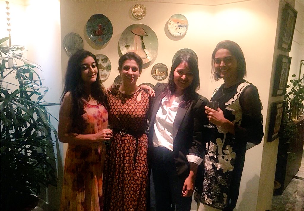 shatakshi_1's tweet photo. #Happiness is a gang of girls ~ Who nobody really likes, except for us ourselves ๐คฃ
#ThursdayNightDoneRight
#MyGirlSquad #LifeLine ๐งก https://t.co/ffH3lupdhs