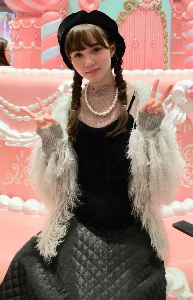 O Xrhsths Gtr Variedades A Passionate For Language Sto Twitter クロエ役のマーシュ彩さん vシネマ 仮面ライダーゴーストrebirthスペクター あなたのキャラクター非常に退屈だったwwww しかし 彼女はとても美しいだ マーシュ彩 仮面ライダーゴースト