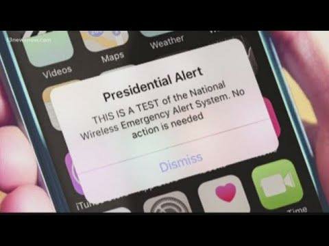 quanglv10's tweet photo. Presidential Alert reached most of America https://t.co/JVOH0dSx8C https://t.co/e87ymX8eVP
