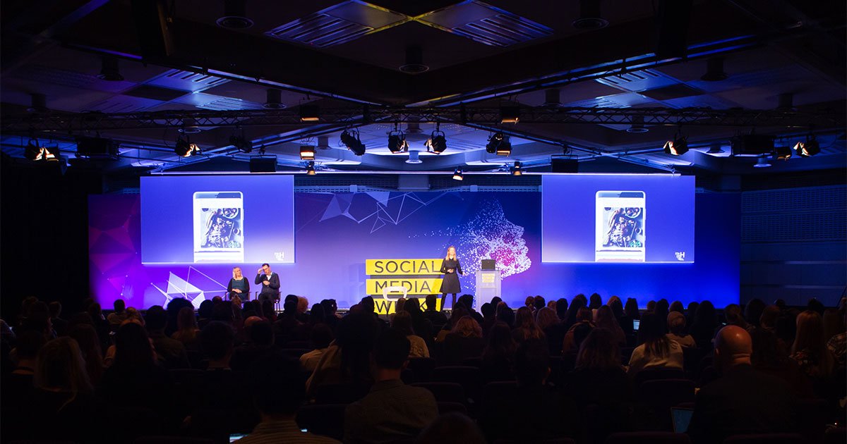 Martin Adams tweet media