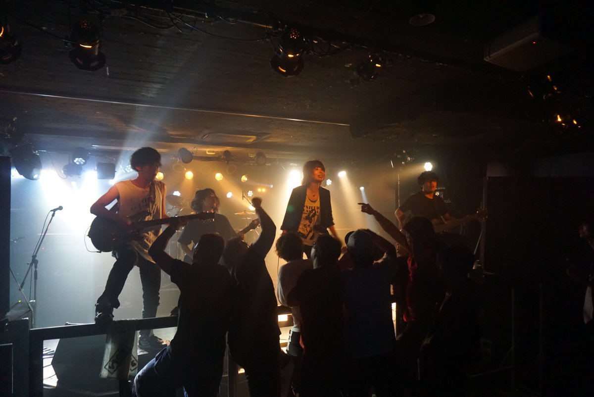 unthkrypt's tweet photo. 告知解禁
12月22日 (土)
㊗️KNOT10周年記念‼︎㊗️
🔥WEEKEND HERO SP!!!!!🔥
豊橋でのライブは
7月以来
是非見に来て下さい!
出演
#ARTOWNBAND
#RosyBack
#jamdabomb
#Unthkrypt
#BlueLightCall
andmore...
チケット取り置き
どのような形でも受け付け中! https://t.co/MxzXefyntv