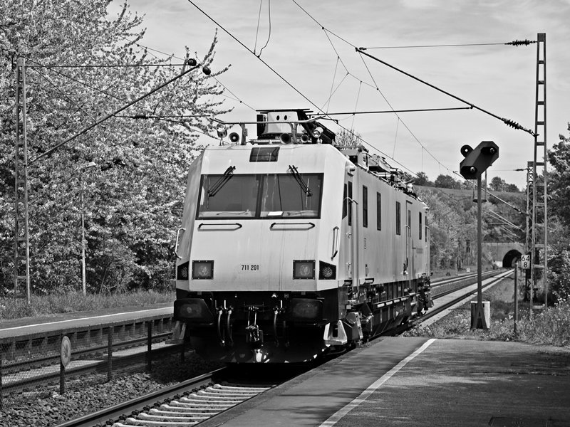 zuggucker's tweet photo. #Eisenbahndienstfahrzeug #BR711.2 #zugguckerloks https://t.co/RDfkP0N3z1