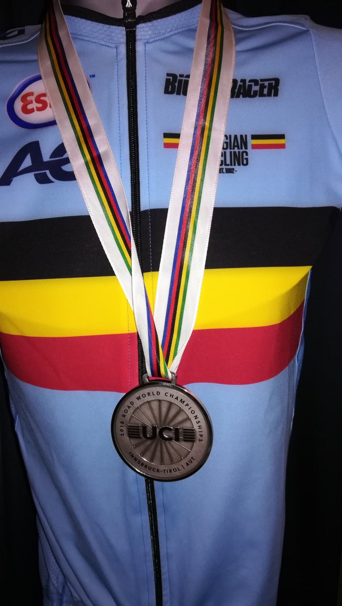 DieterVandromme's tweet image. #wielerverhaal #crvv @BjorgLambrecht @WielerVerhaal