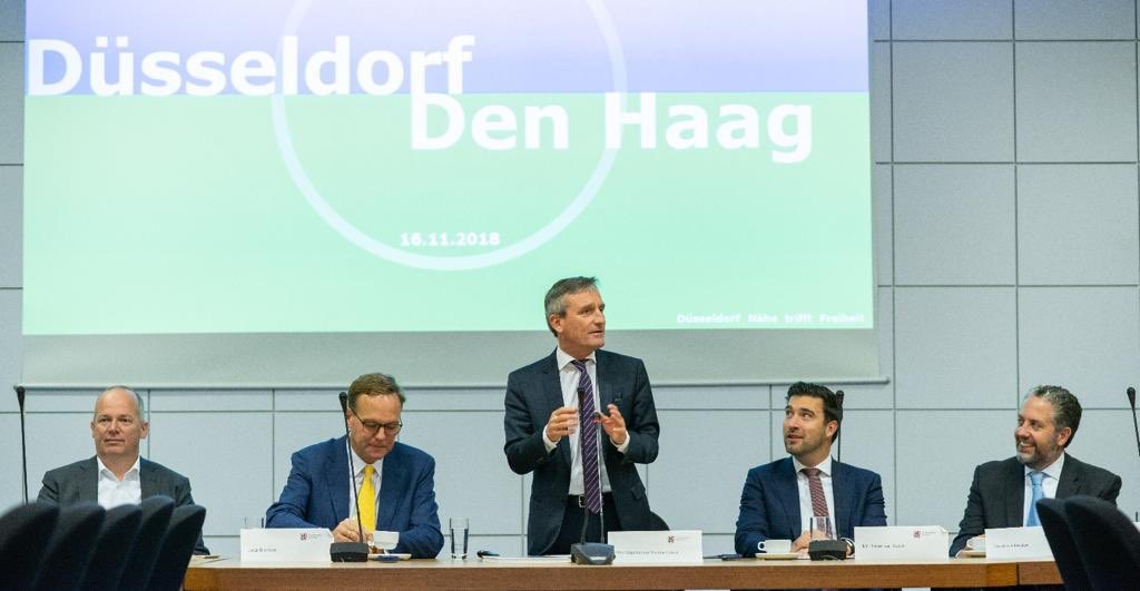 BjornLugthart's tweet image. Met o.a. @GemeenteDenHaag @GemeenteDelft @HTM_Reisinfo op pad in Düsseldorf om inspiratie op te doen voor hoogwaardig OV en aandacht te vragen voor alle regionale Rijswijkse verkeersvraagstukken. #partnerschap #eenregio @Metropoolregio #samensterk