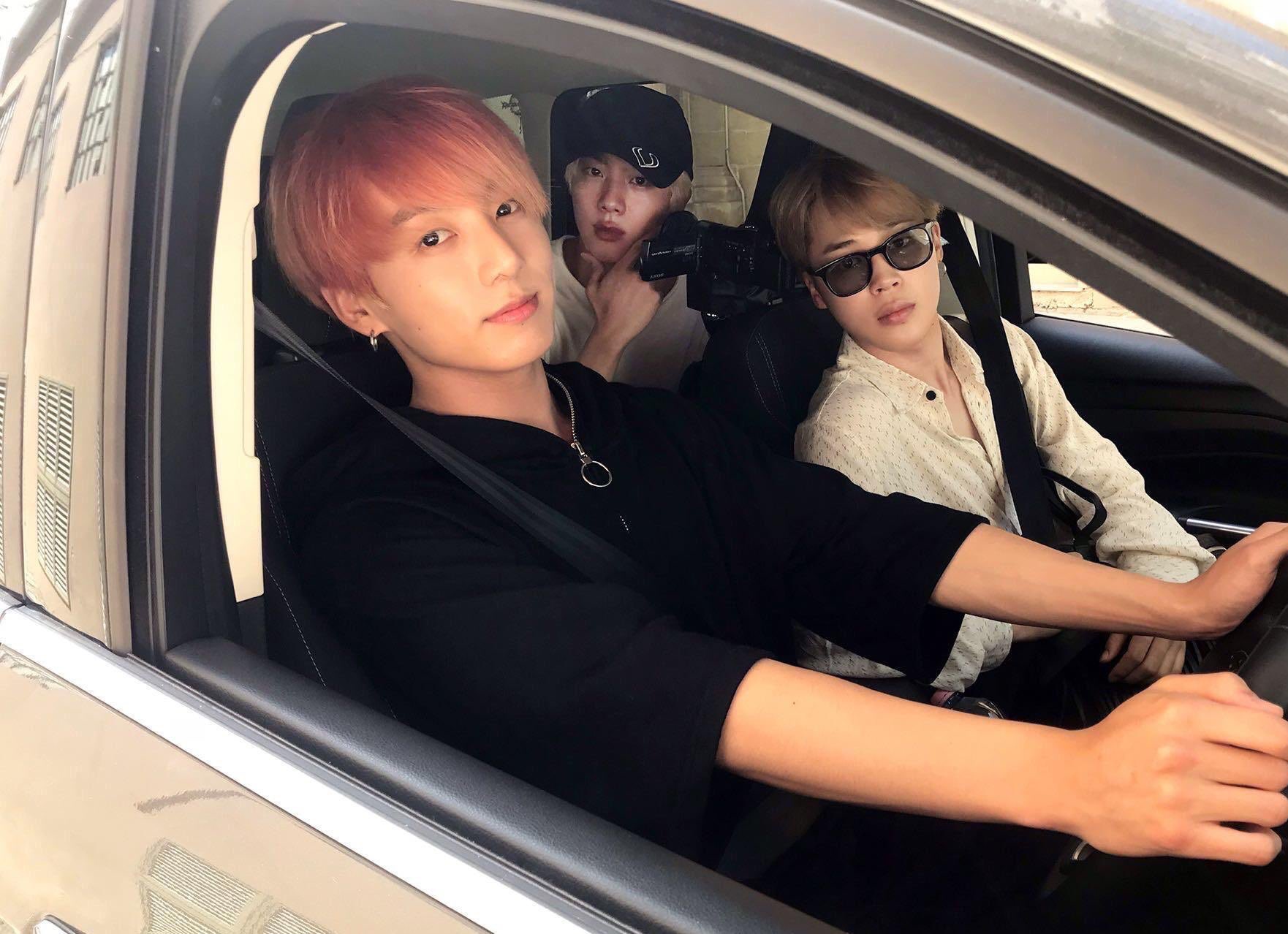 Coz 妄想 学校帰り 迎えに来たよ グク Bts 防弾少年団 ジミン ジン T Co N8twvyalpj Twitter
