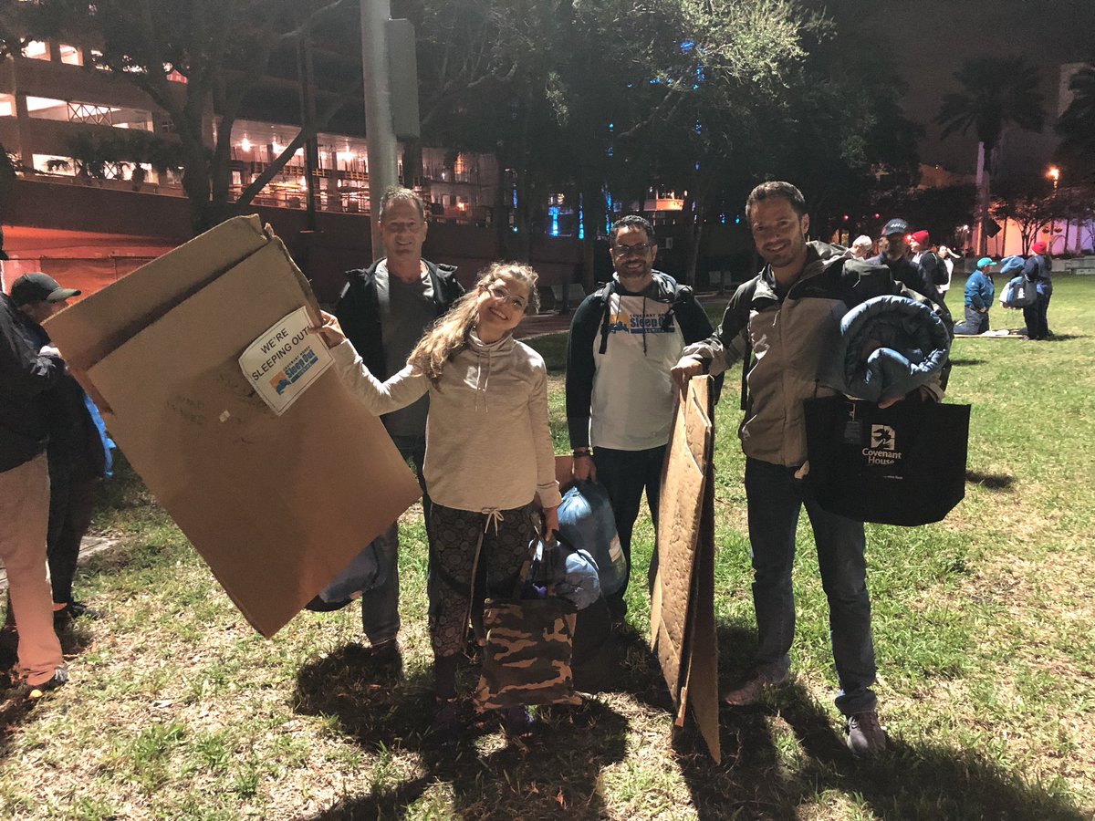 scottya78's tweet photo. What an amazing evening Sleeping Out to Support our homeless youth in Fort Lauderdale.  Incredible showing by our Cisco Team of 15 sleepers.  #BeTheBridge #LoveWhereYouWork #thedestination #ProtectServeEducate https://t.co/CtwfR19Roa