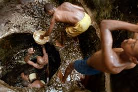 SABATO 17 NOVEMBRE - ORE 10.30
BIBLIOTECA DI LAVENO MOMBELLO
Istanze dall'Etiopia: I POZZI CANTANTI / cortometraggio di Alfredo e Angelo Castiglioni
a cura di Marco Castiglioni, direttore del Museo Africano di Varese