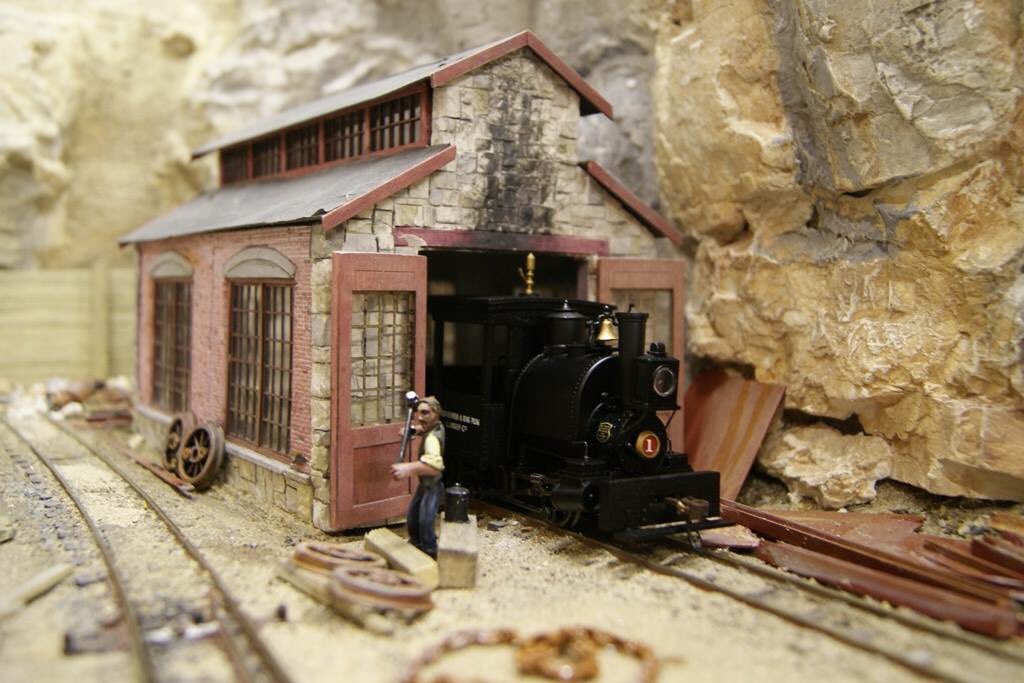 Cuparmrc's tweet photo. We are heading to the @WarleyShow1 next weekend with our On30 layout “Four Feather Falls” on stand C44. #warleyshow #thewarleyshow #cuparmrc https://t.co/WCPzwPFUIC