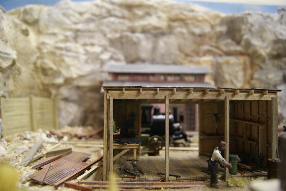Cuparmrc's tweet photo. We are heading to the @WarleyShow1 next weekend with our On30 layout “Four Feather Falls” on stand C44. #warleyshow #thewarleyshow #cuparmrc https://t.co/WCPzwPFUIC