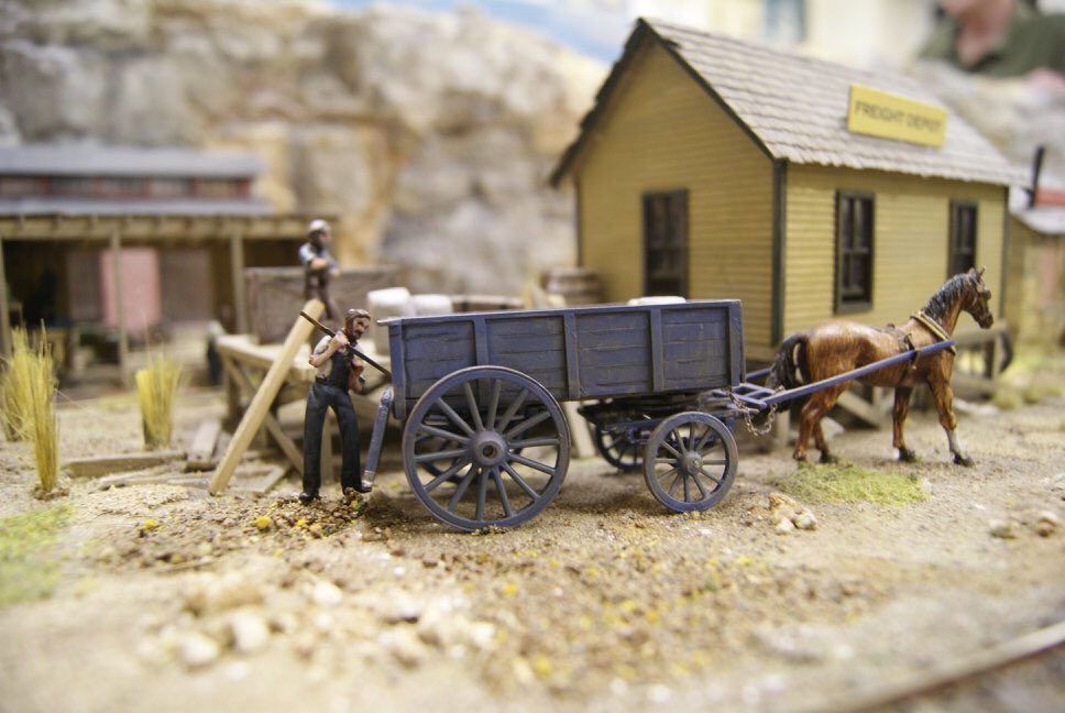 Cuparmrc's tweet photo. We are heading to the @WarleyShow1 next weekend with our On30 layout “Four Feather Falls” on stand C44. #warleyshow #thewarleyshow #cuparmrc https://t.co/WCPzwPFUIC