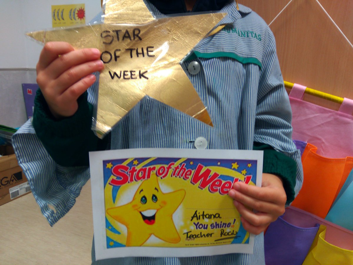 TeacherRociHBST's tweet photo. Congratulations Aitana!!!! #staroftheweek #5D #speakinginEnglish @HBSTORREJON @VanesaHBST https://t.co/MvFdTaMgJZ