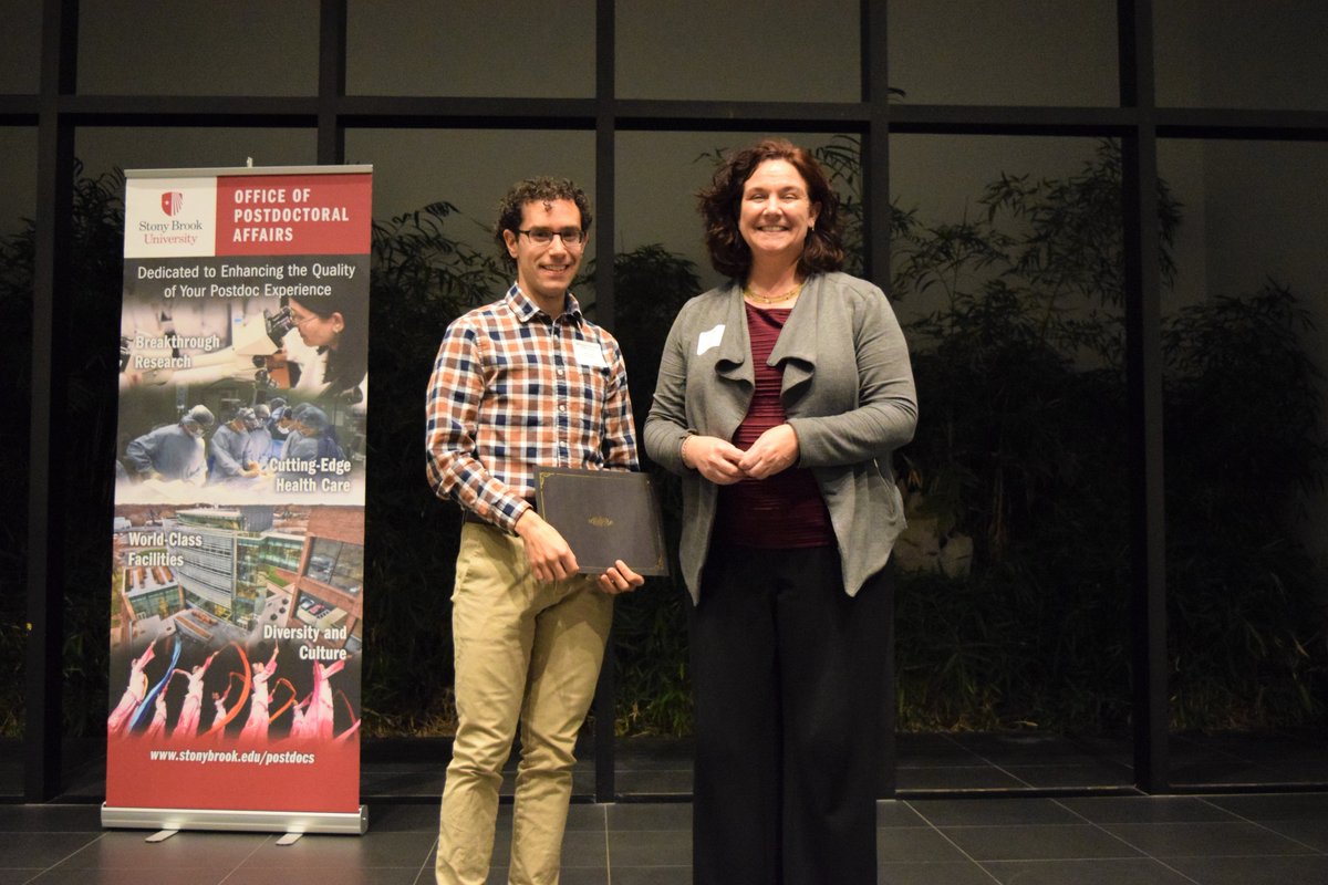 SBUGradProfDev's tweet photo. Congratulations to our best talk winners from the @stonybrooku Postdoc Spotlight! 1st Place Lindsey Czarnecki, Neurobio &amp; Behavior, 2nd Place @SpaceRocksTime , @DeptGeoscience , &amp; 3rd Place James Robertson, @LauferCenter @GradSBU @StonyBrookMed https://t.co/wVjlZBWY7c