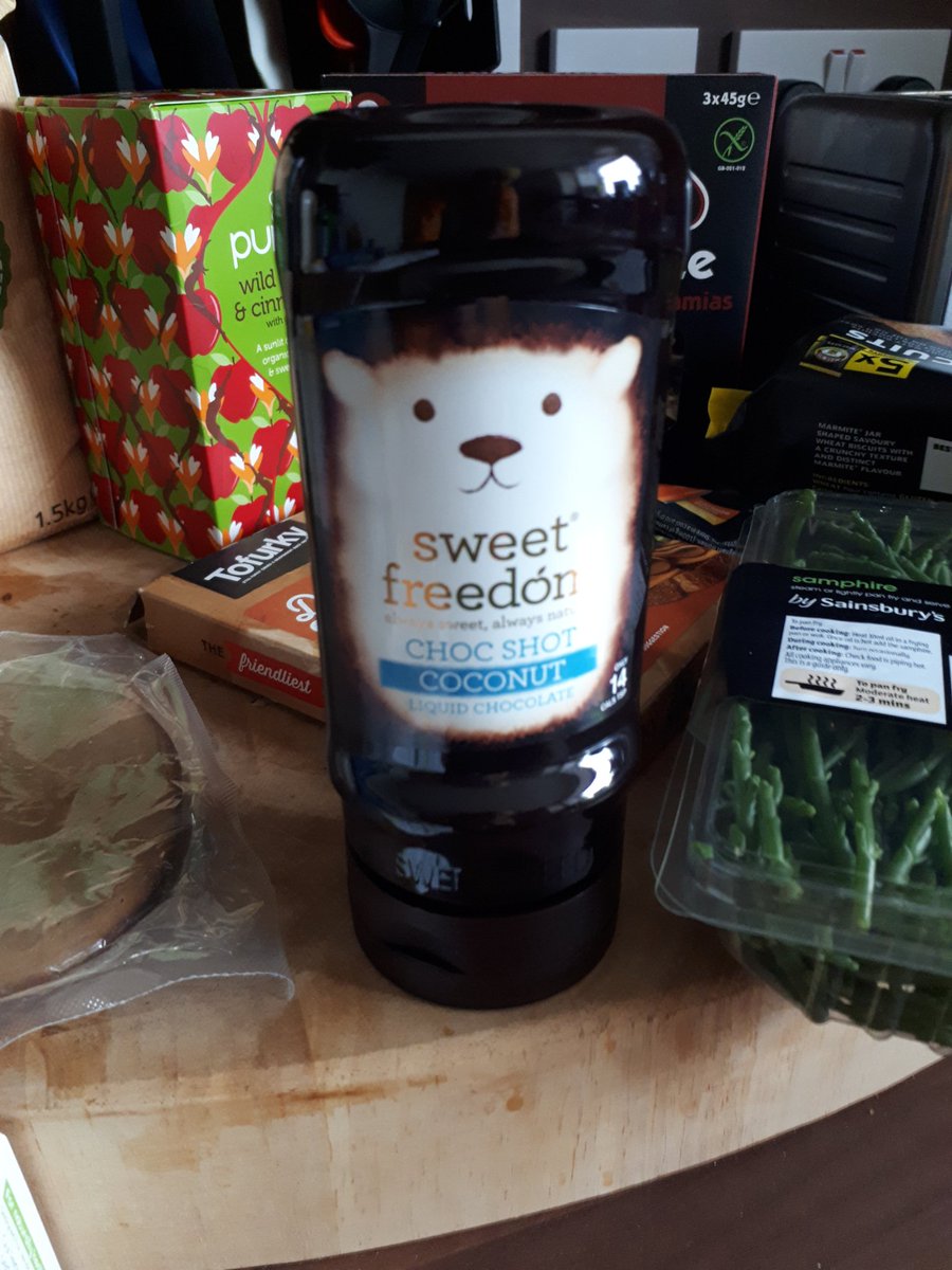 RunTheIsles's tweet image. Double sweet! This #vegan #sweetfreedom liquid chocolate now comes in #coconut. My new #postrun drink for winter @SweetFreedom
